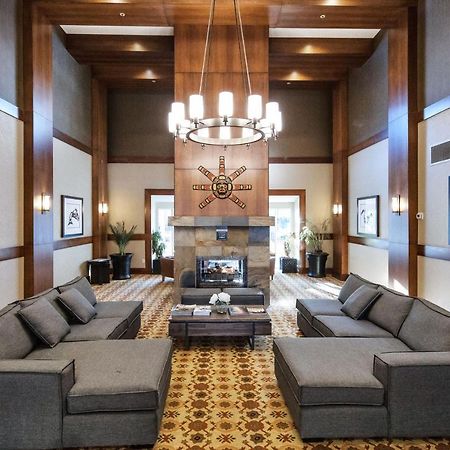 Bright Suite At Ski In/Out Glacier Lodge! Whistler Eksteriør billede